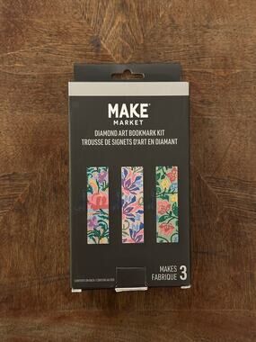 MAKE Market Diamond Art Bookmark Kit – Makes 3 Floral Bookmarks – NEW